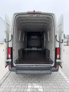 teherauto bérlés külföldre